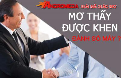 Có nên vui mừng khi thấy mình được khen ngợi trong giấc mơ?