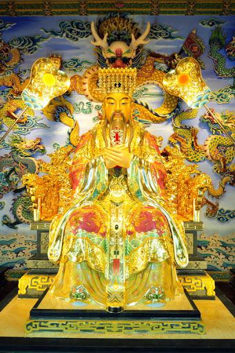 Có may mắn hay không? khi bạn mơ thấy Ngọc Hoàng thượng đế.