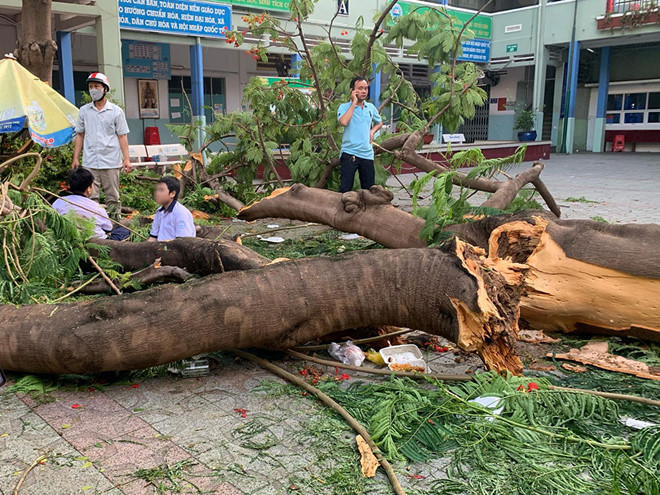 hiện trường vụ tai nạn